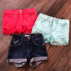 👧 Like New - 3T Shorts Bundle - Jordache 👧